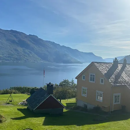 Gjestetun Holiday home *